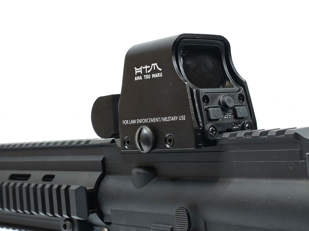 Red dot type Eotech 553